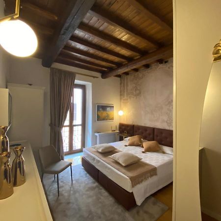 Condotti Rooms Rzym Zewnętrze zdjęcie
