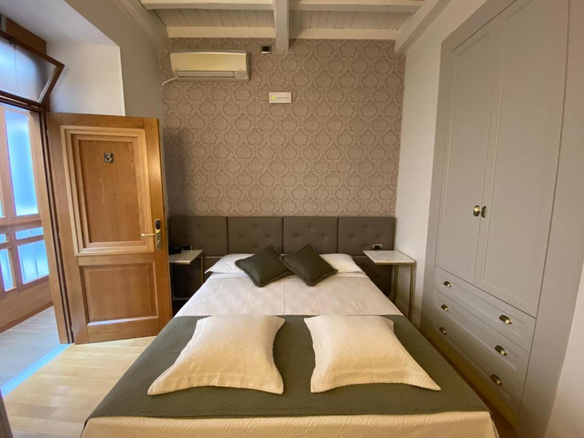Condotti Rooms Rzym Zewnętrze zdjęcie