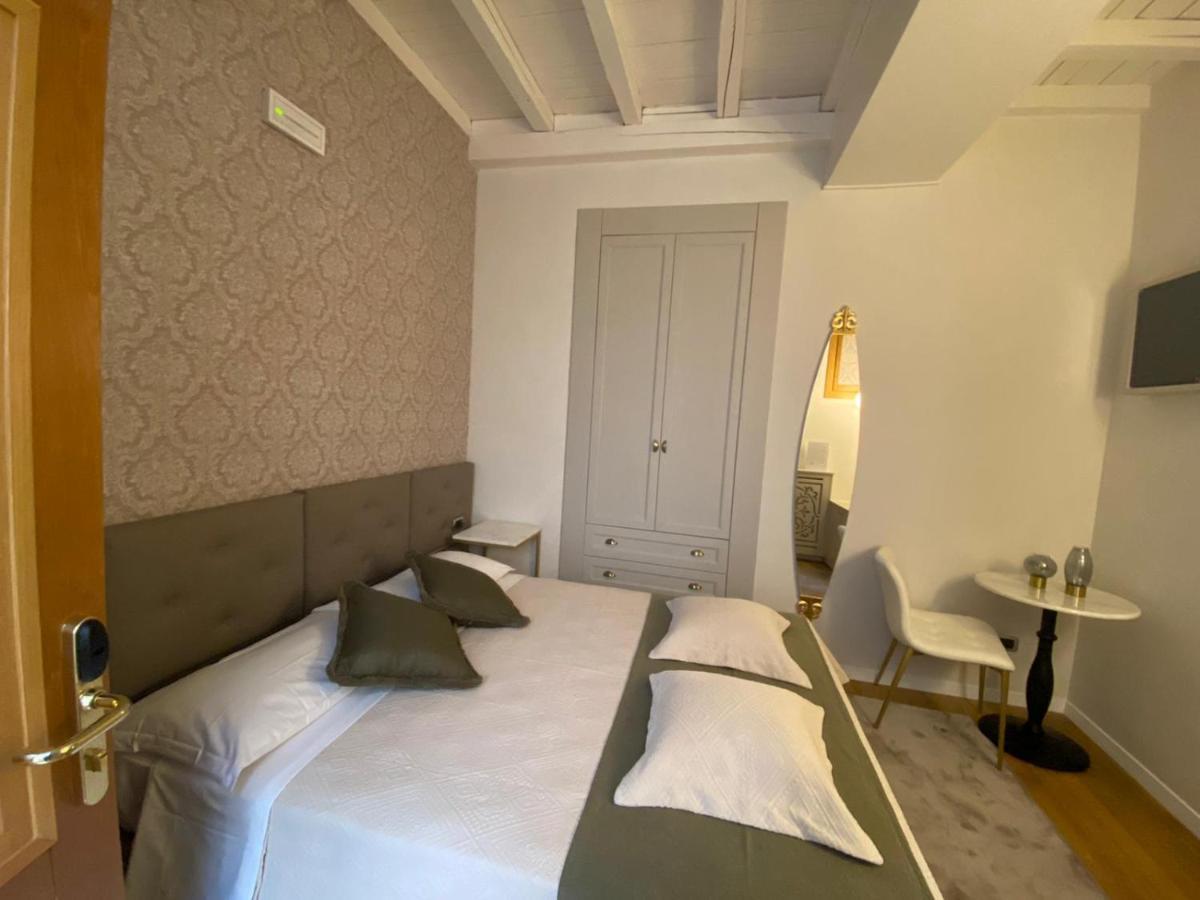 Condotti Rooms Rzym Zewnętrze zdjęcie