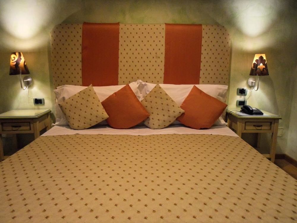 Condotti Rooms Rzym Zewnętrze zdjęcie