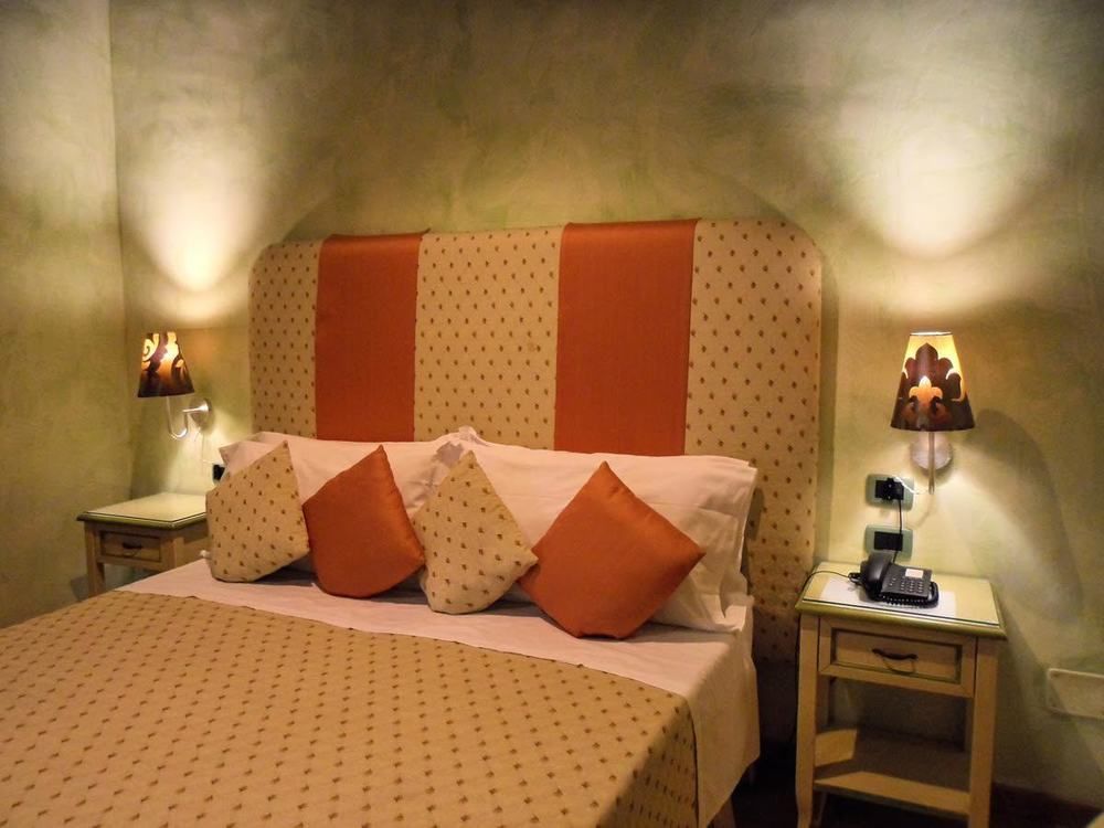 Condotti Rooms Rzym Zewnętrze zdjęcie